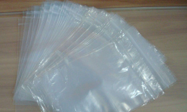 塑料薄膜拉伸強度性能標準測試方案解讀 塑料薄膜拉伸強度性能標準測試方案解讀